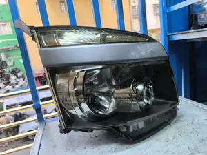 Voxy 2008 Non Xenon Headlights