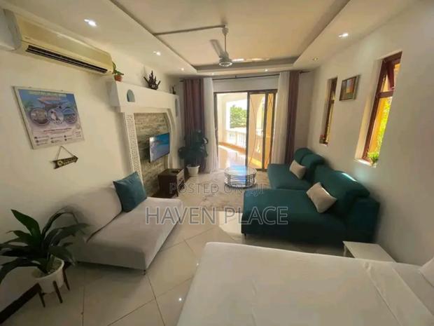 Airbnb #Thikaroad. #Juja and #Kenyatta Road - thumbnail 6