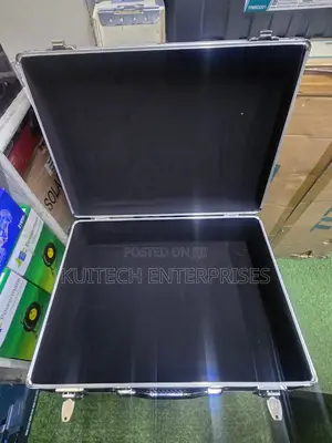 Tool Box / Metallic Empty Toolbox