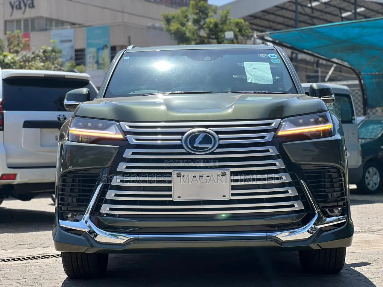 Lexus LX 2024 Green