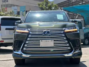 Lexus LX 2024 Green