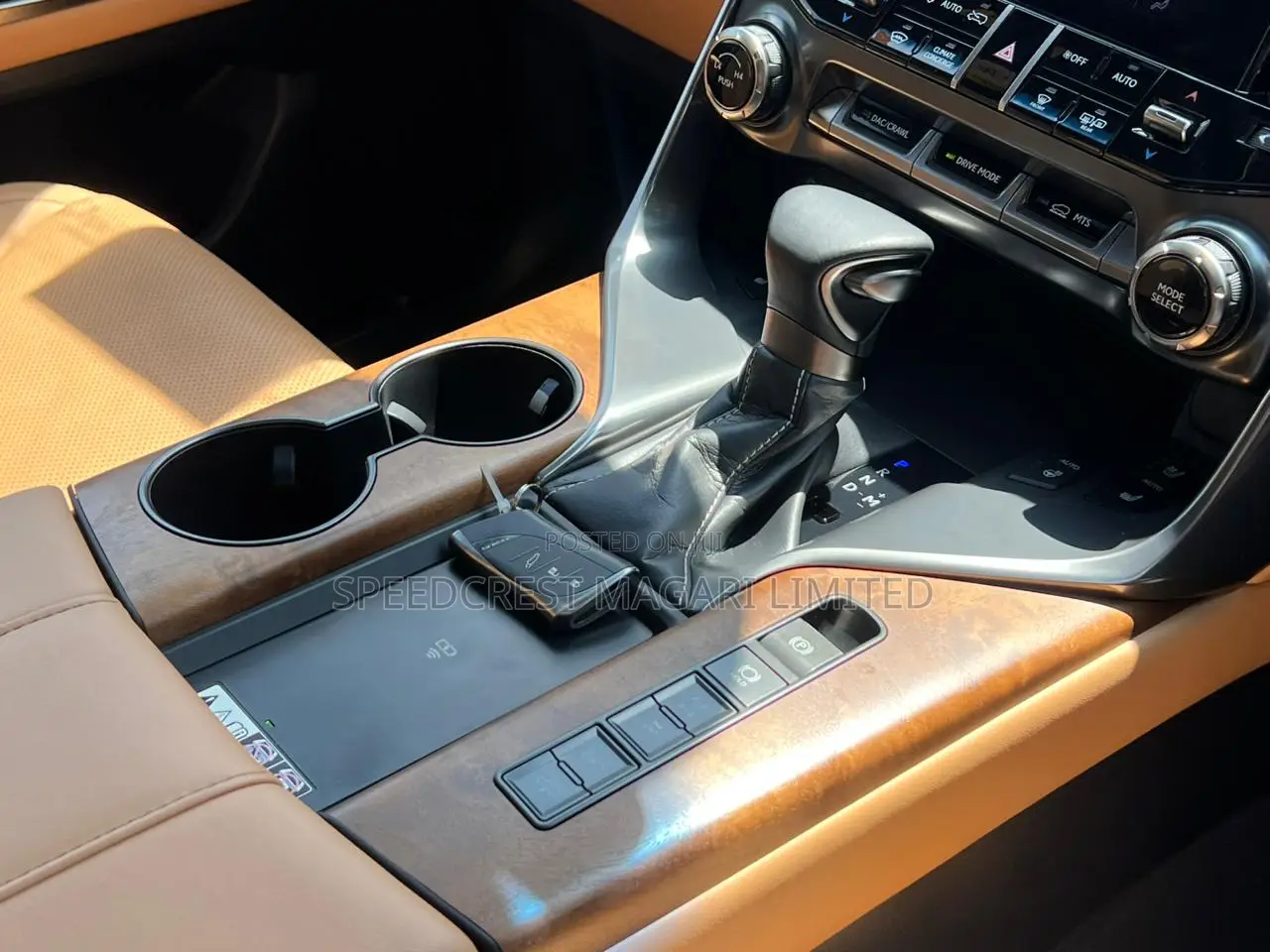 Lexus LX 2024 Green