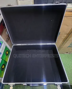 Portable Empty Toolbox/ Metallic Tool Box