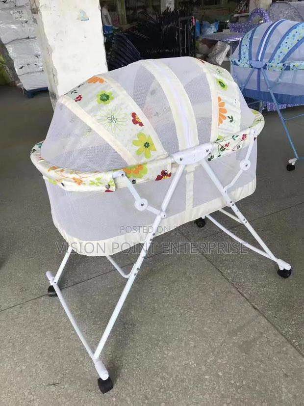 Bassinet,Bassinet - main view