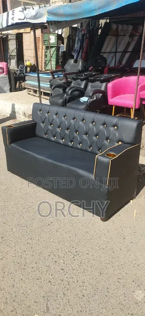 5ft Waiting Bench