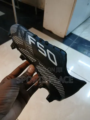 F50 Boots for Kids - Soccer Shoes