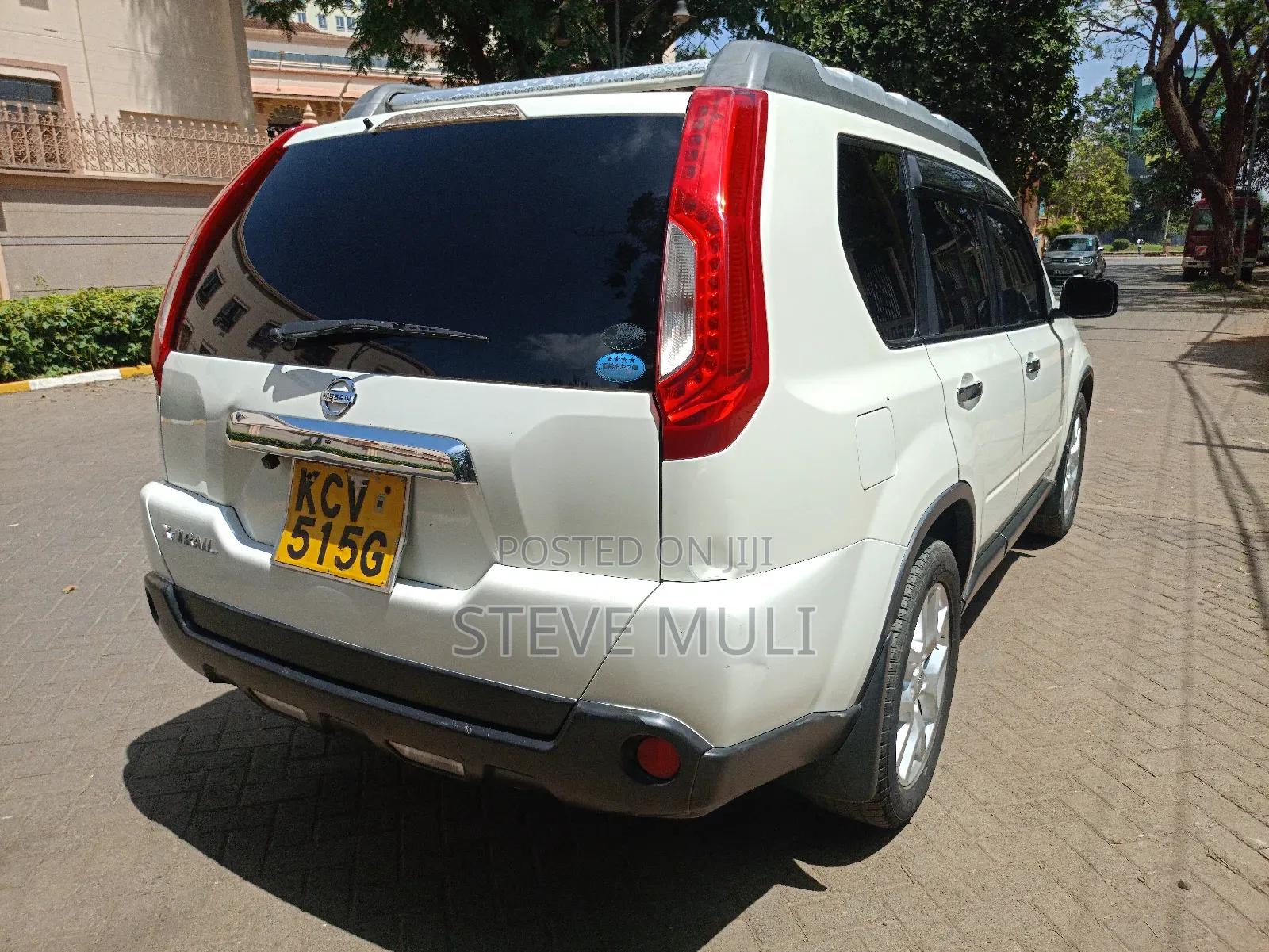 Nissan X-Trail 2.0 Petrol XE 2012 White