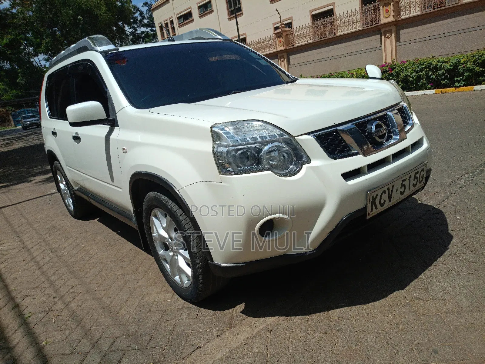 Nissan X-Trail 2.0 Petrol XE 2012 White