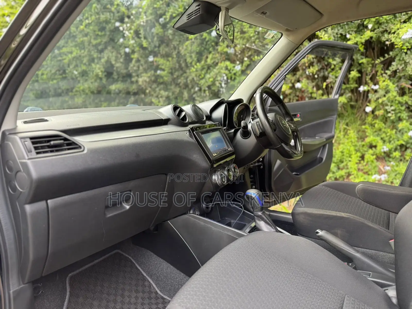 Suzuki Swift 2018 Black