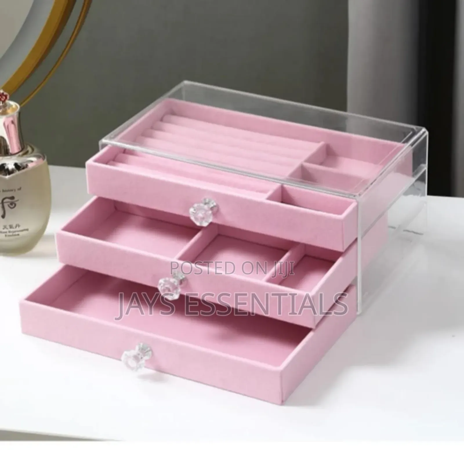 Classy 3 Tier Jewelry Organizers