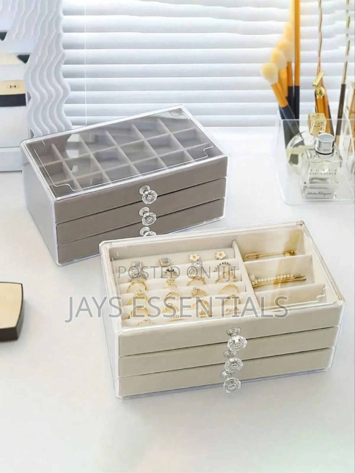 Classy 3 Tier Jewelry Organizers