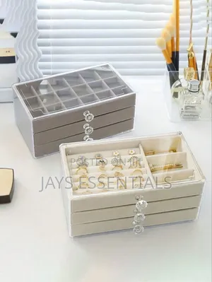 Classy 3 Tier Jewelry Organizers