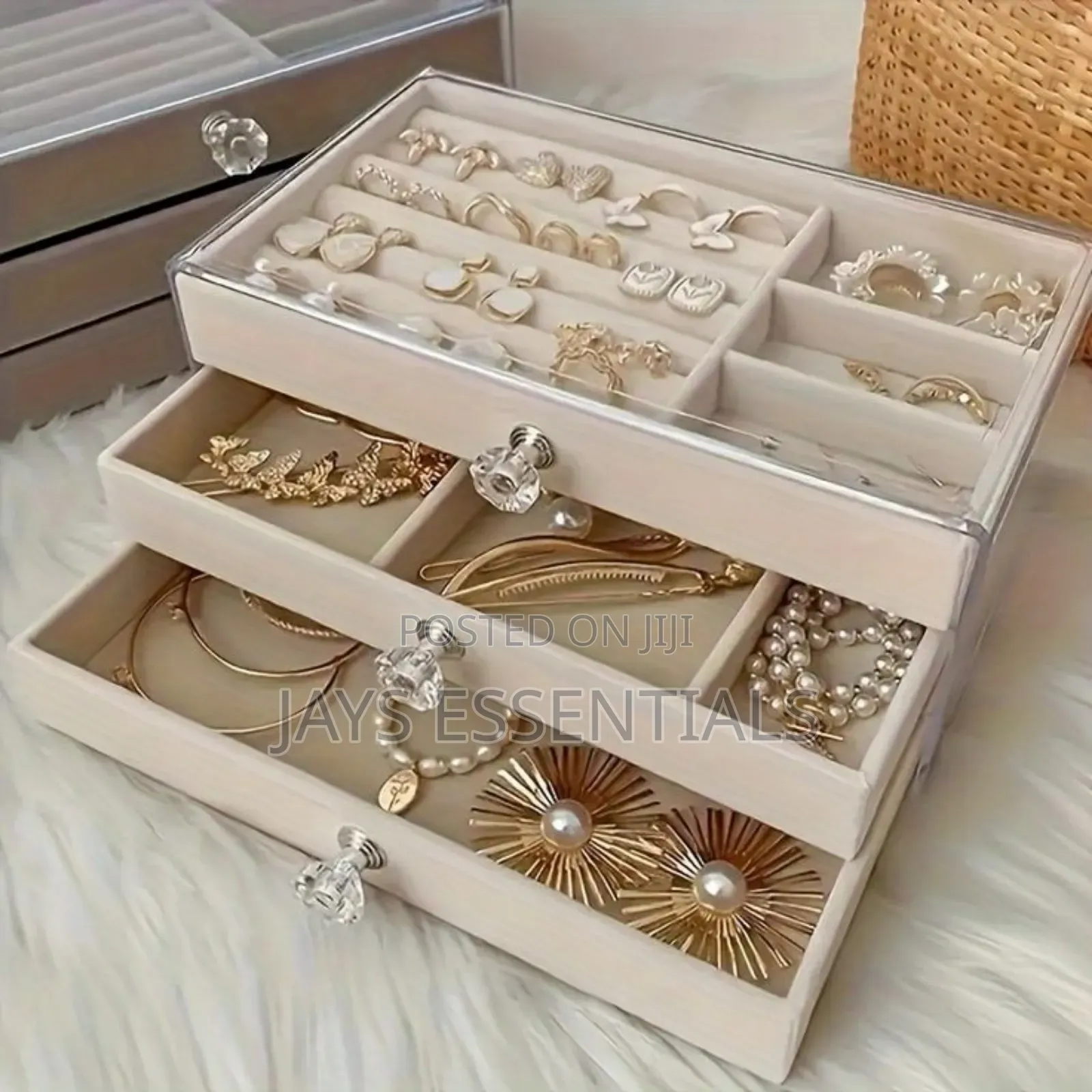Classy 3 Tier Jewelry Organizers