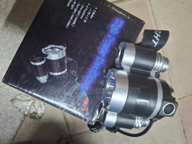 Ultra Bright 3-led Headlamp For Camping & Night Work - thumbnail 2