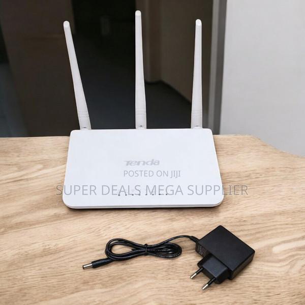 Tenda High Speed Wireless Router With Triple Antenna Coverage