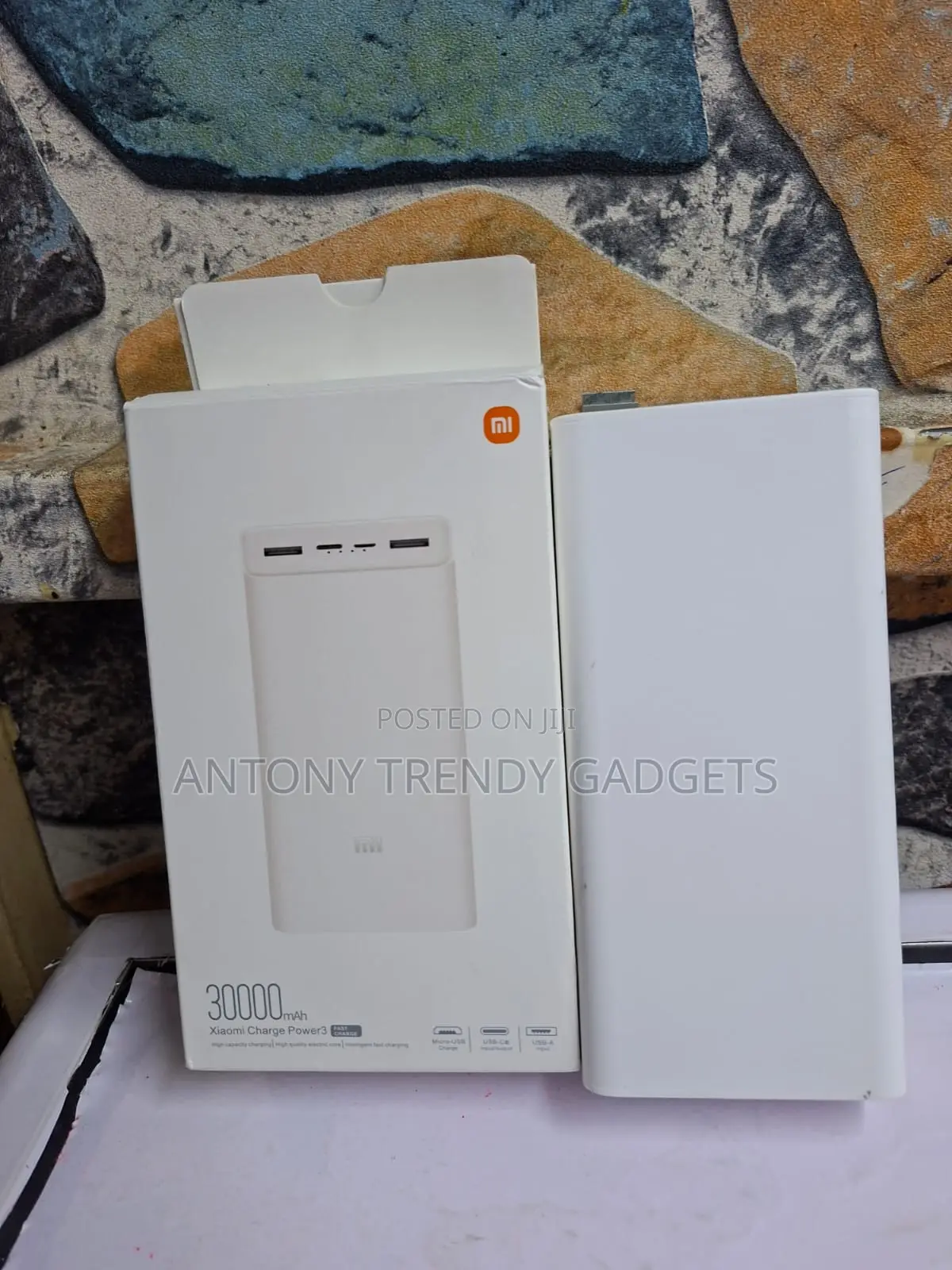 Xiaomi 30000mah Power Bank Charge 3 Devices at Once
