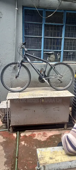Ex Uk Size 26 Apollo Mountain Bike 21speed