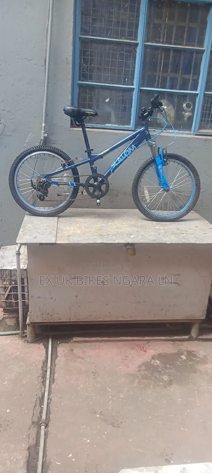 Ex Uk Size 20 Slalom Apollo Mountain Bike for 6-7 Yr Old