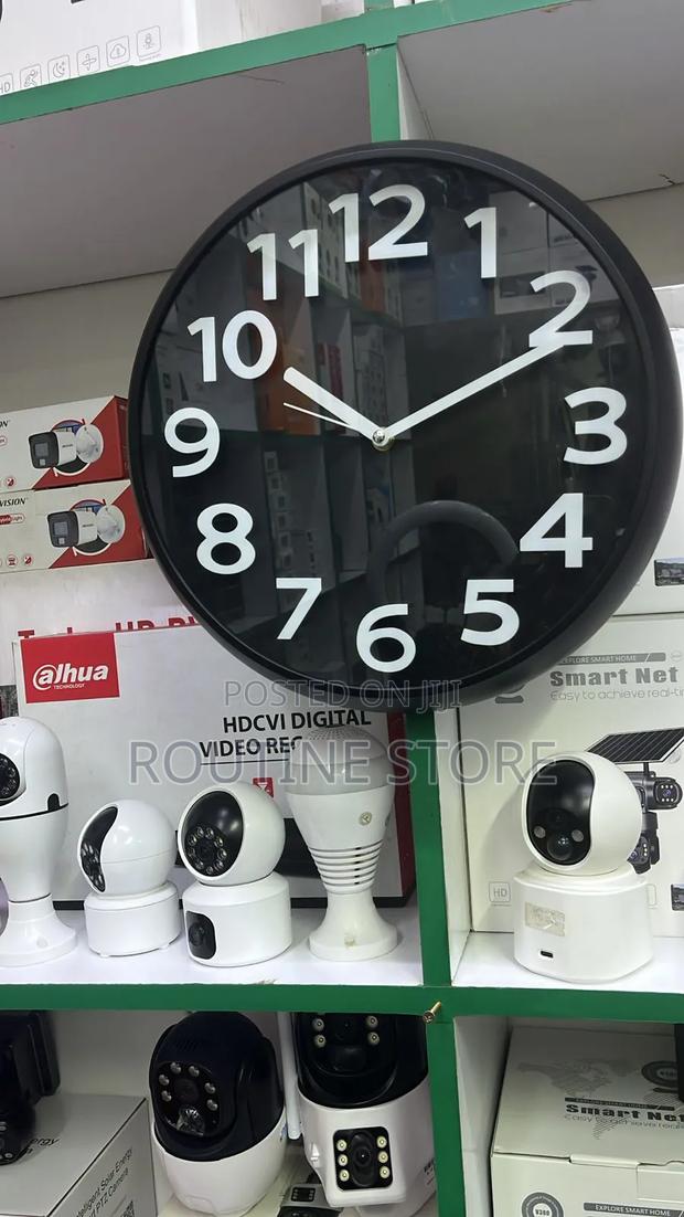CCTV Wall Clock Spy Camera - main view