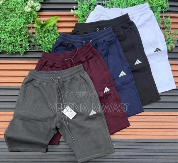 Sweatshort - main view