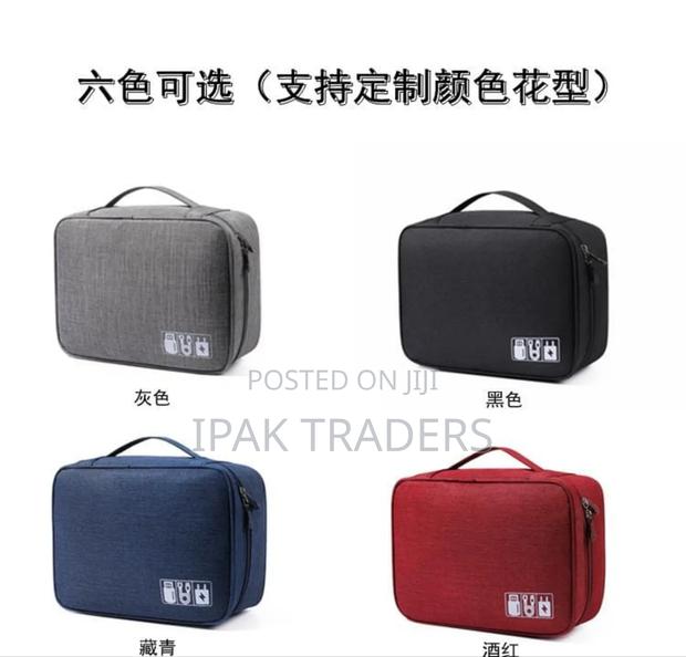*Large Capacity Storage Bag /Cable Organizer Electronics Organizer - thumbnail 2