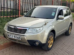 Subaru Forester 2010 Gold