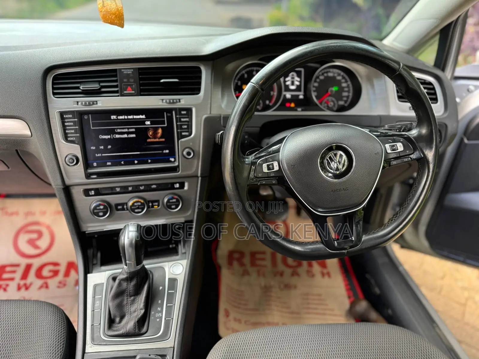 Volkswagen Golf 2017 Gray