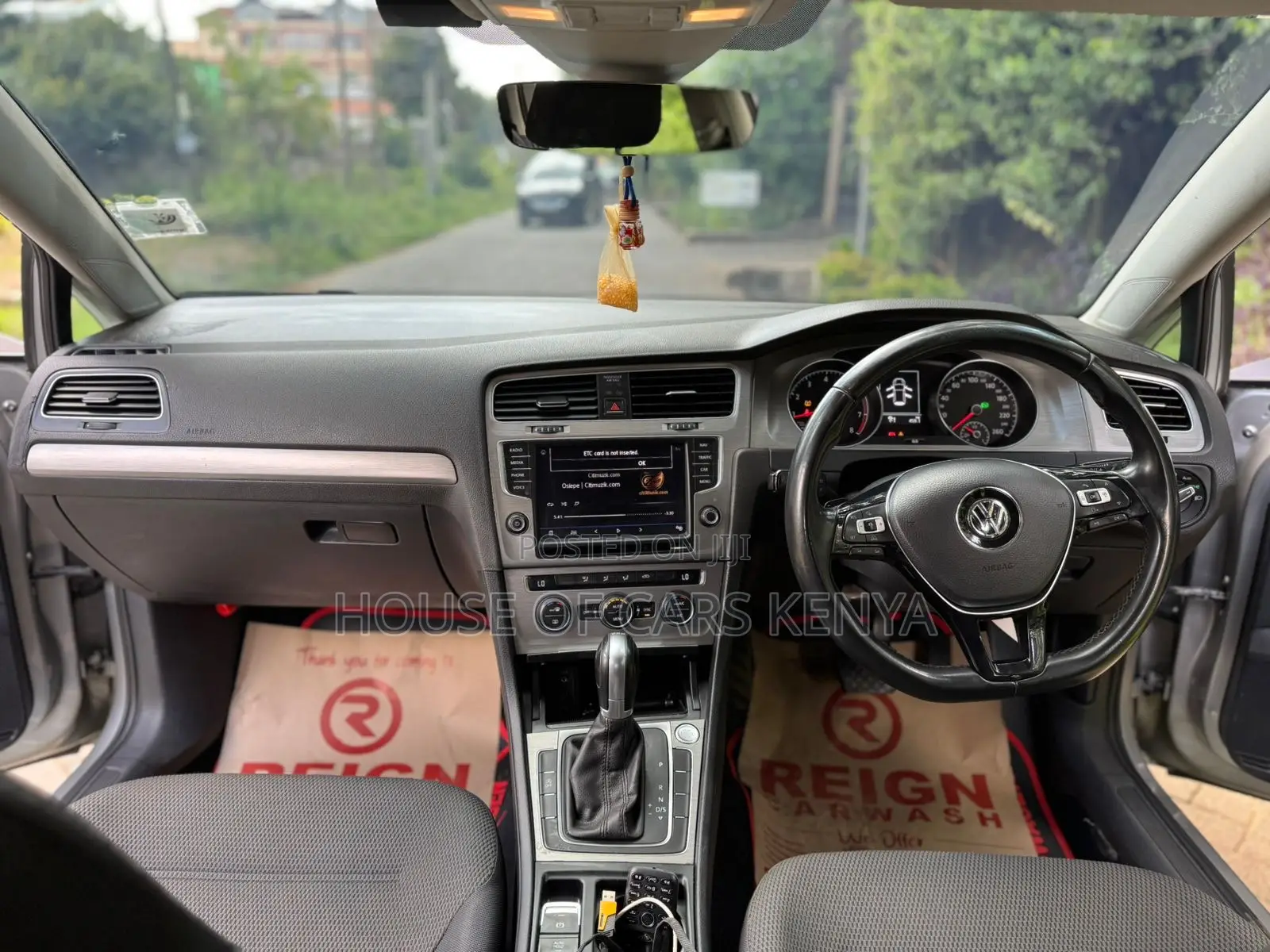 Volkswagen Golf 2017 Gray