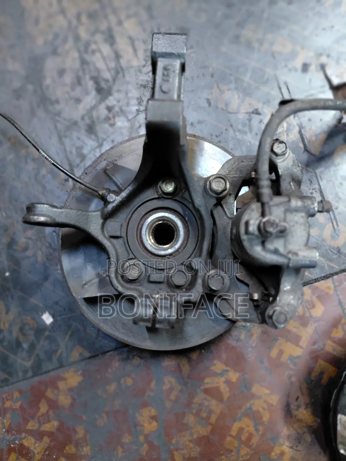 Front Hurb Nissan Tiida /Wing Road Y12