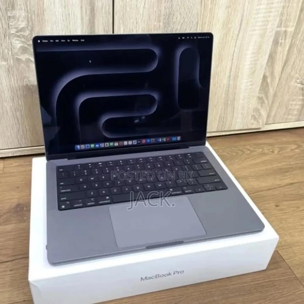 Laptop Apple MacBook Pro 2023 M2 Pro 14-Inch 16GB Apple M2 SSD 1T