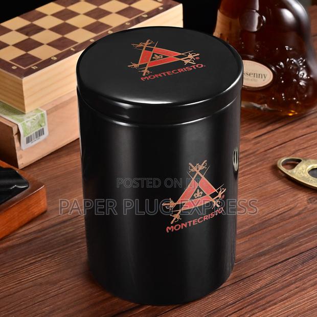 Montecristo Ceramic Storage Humidor Jar - 25 Cigars - thumbnail 6