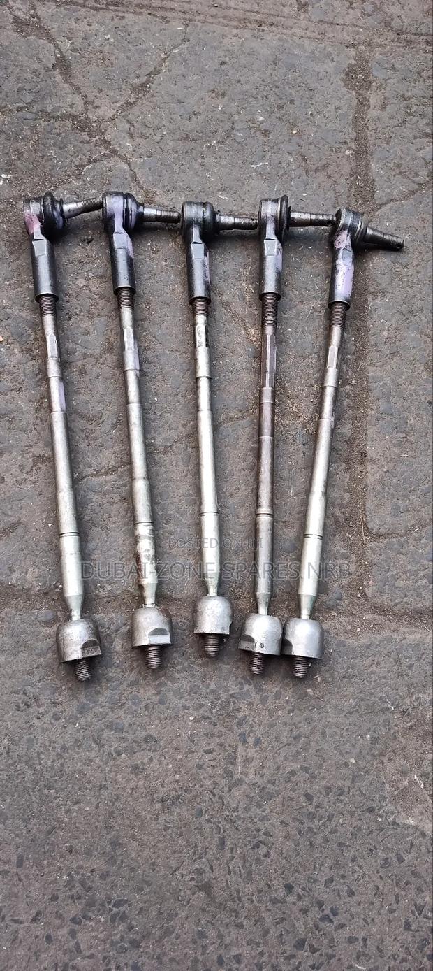 Tie Rods Rack Ends Voxy, Noah 2016.