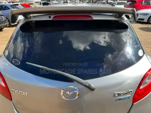 Mazda Demio Spoiler