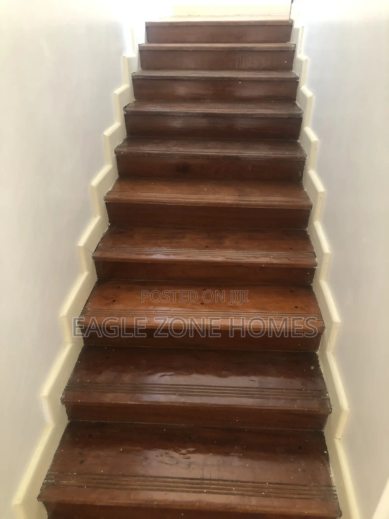 4bdrm Maisonette in Rhapta Road for rent