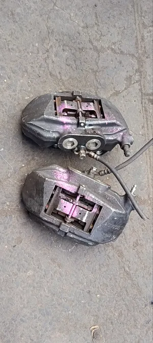 Front Calipers Mark X Sport 4-Pots.