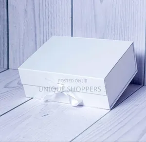 Magnetic Ribbon Luxurious Gift Box*