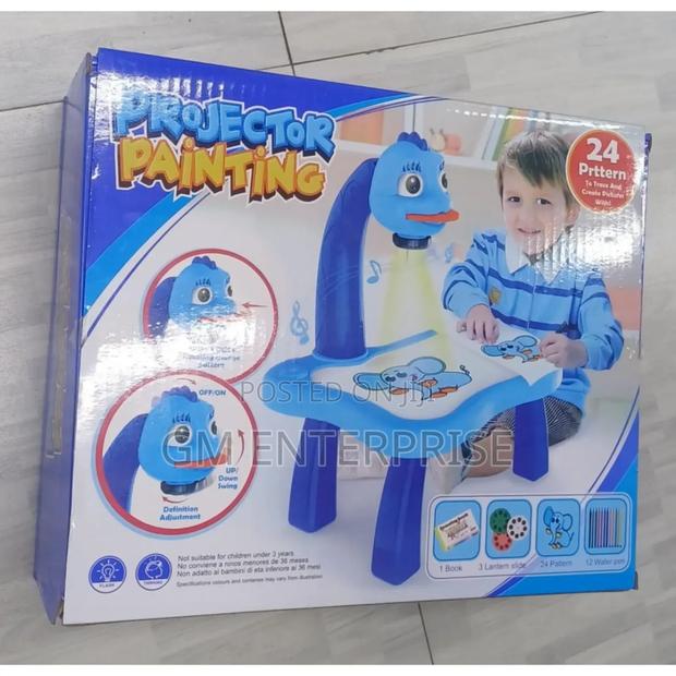 Kids Projector Drawing Set