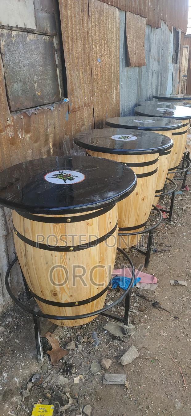 Restaurant Table/ Barrel Table - main view