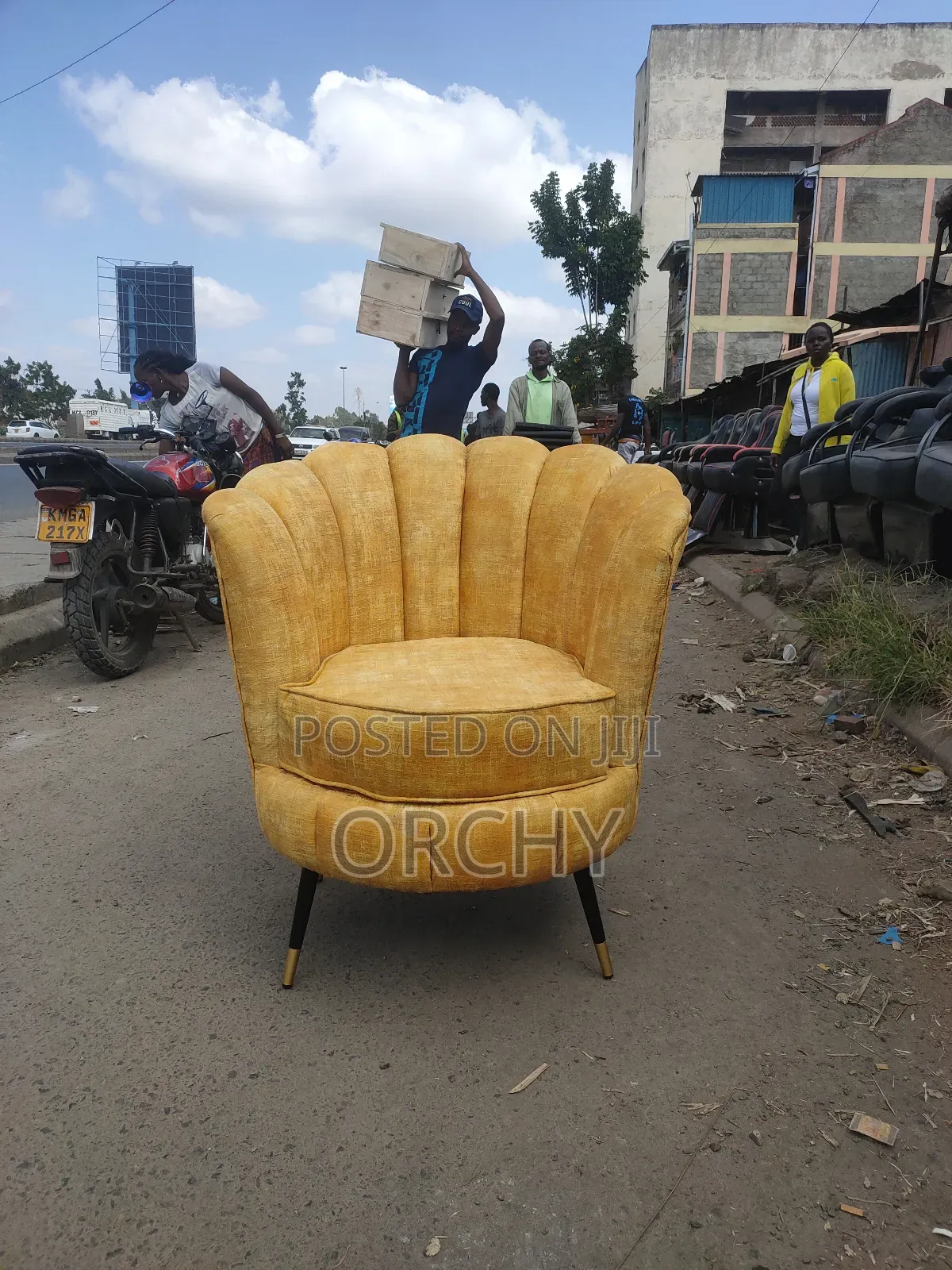 Mustard Yellow Floral Pedicure Seat