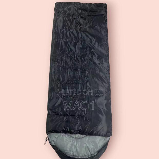 Warm Outdoor Sleeping Bag – Camping Travel Description: