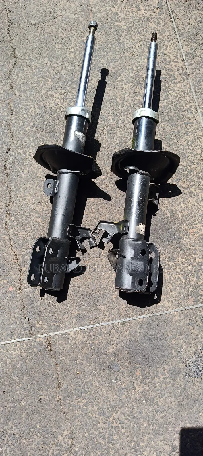 Nissan Wing Road Y12 Front Shocks.