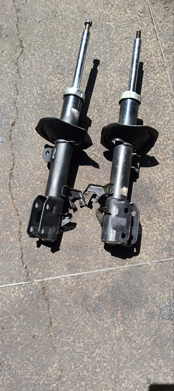 Nissan Wing Road Y12 Front Shocks.
