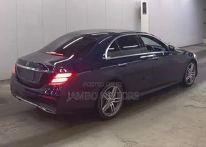 Mercedes-Benz E250 2019 Blue