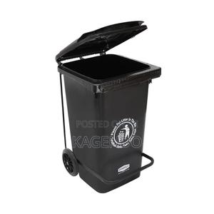 Black 100 Litre Pedal Bin – Hospital Clinical - thumbnail 2