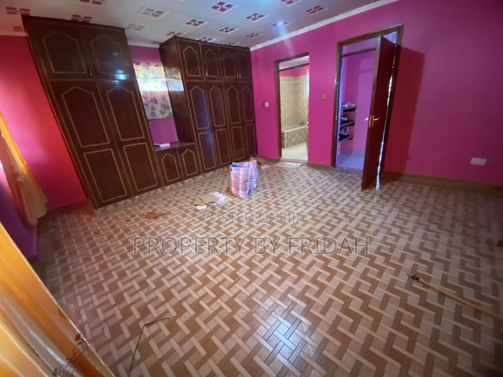 5bdrm Mansion in Kitengela for rent