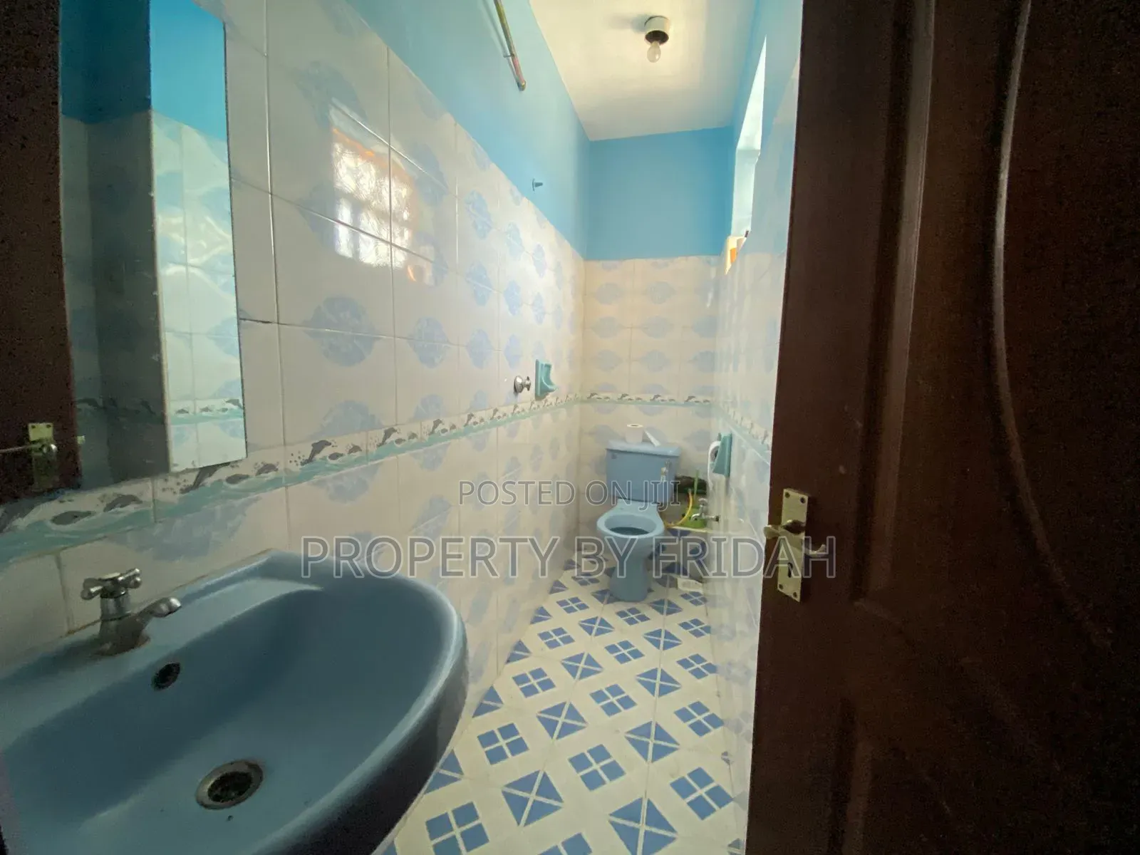 5bdrm Mansion in Kitengela for rent