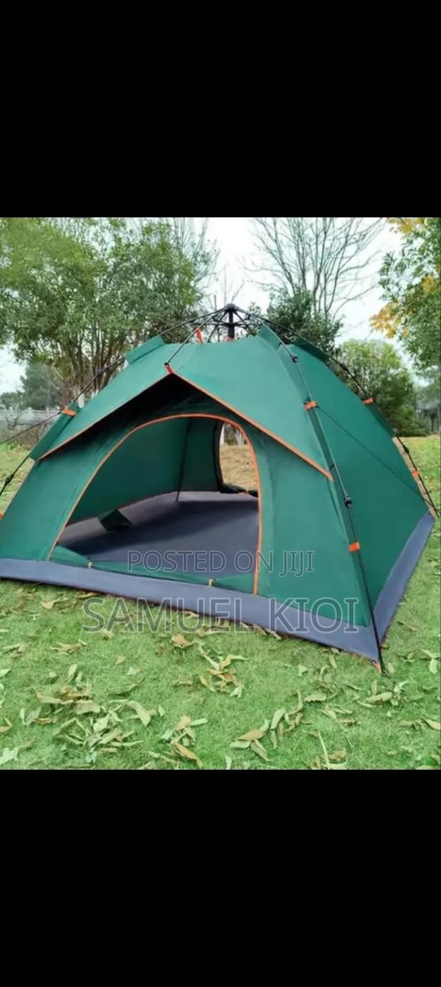 *Outdoor Camping Tent - main view