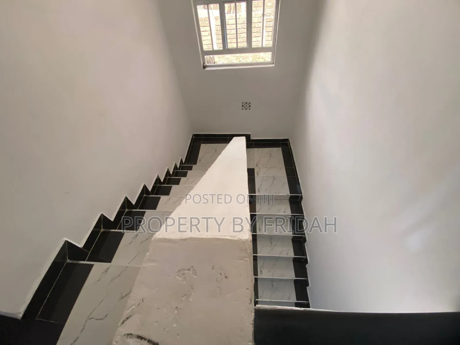 5bdrm Maisonette in Kitengela for rent