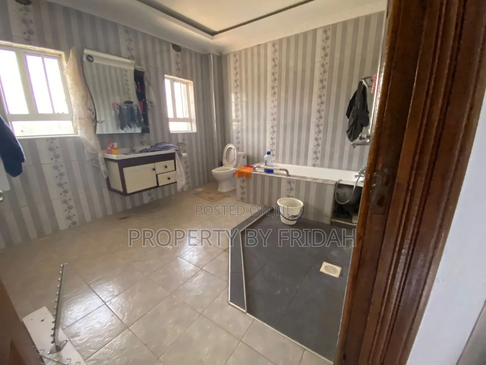 5bdrm Maisonette in Kitengela for rent