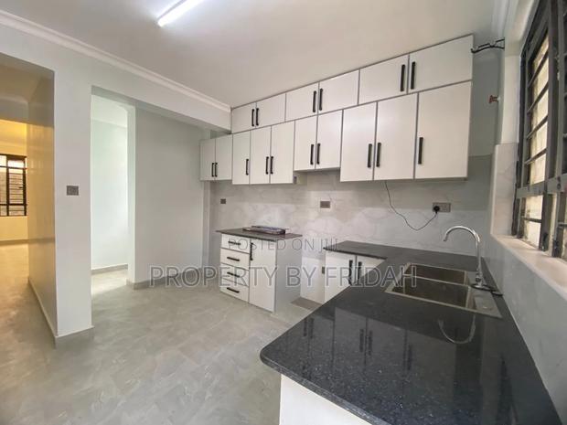 5bdrm Mansion in Kitengela for rent - thumbnail 4